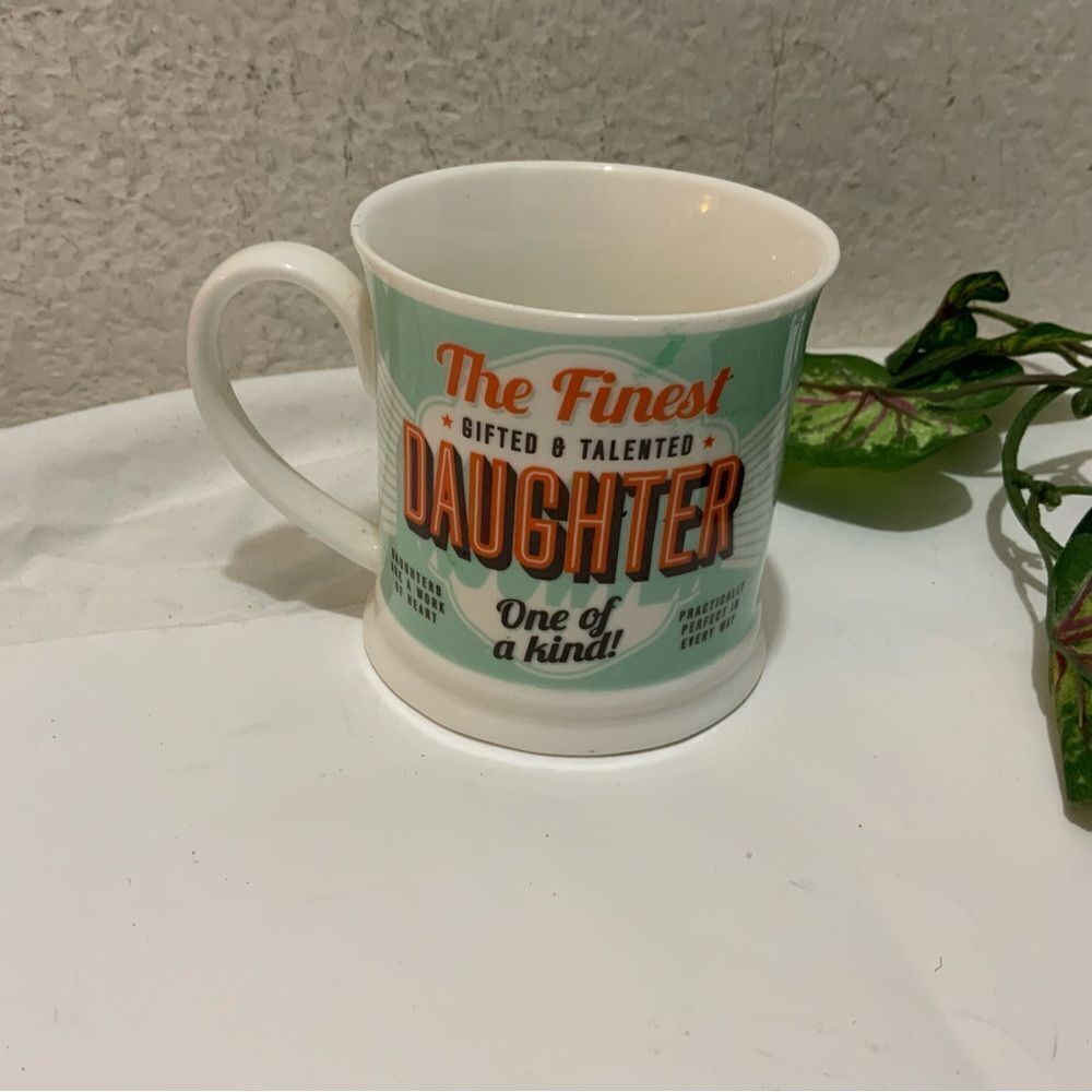 History and Heraldry H&H Coffee Tea Mug   The finest daughter gifted  Gift G16